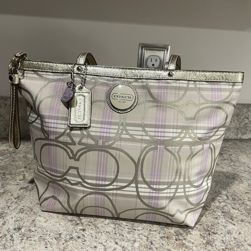 NEW Coach Gold Purple Signature Canvas Handbag